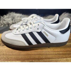Samba Adidas W size US6